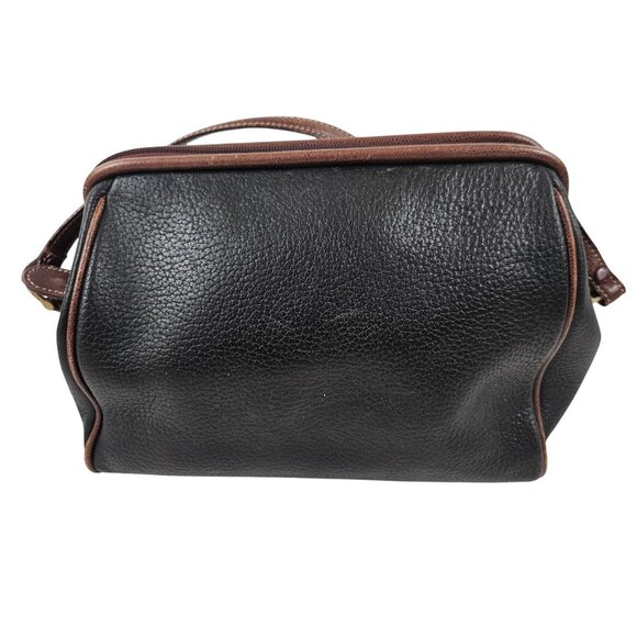 Liz Claiborne Shoulder Bag Black Leather Brown Accents Adjustable Strap Pocket - Picture 4 of 11